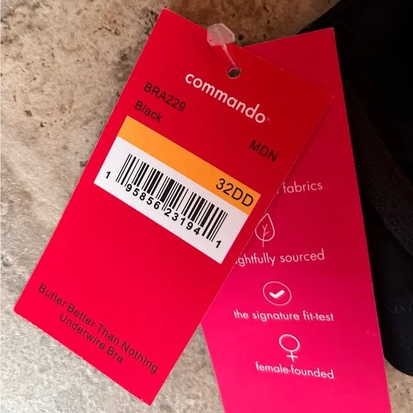 COMMANDO 32DD BRA BLACK - Picture 2 of 5